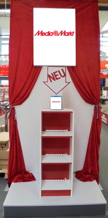 MEDIA MARKT Graz "NEWS - PODEST" (Regal mit LED Beleuchtung)